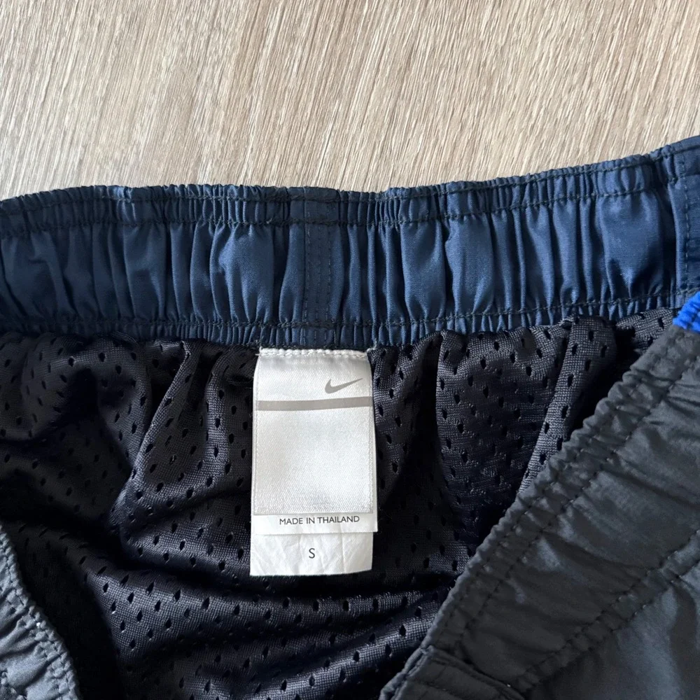 VTG Nike Swim Trunks Black Blue Colorblock Mesh Lined Board Shorts Mens Small